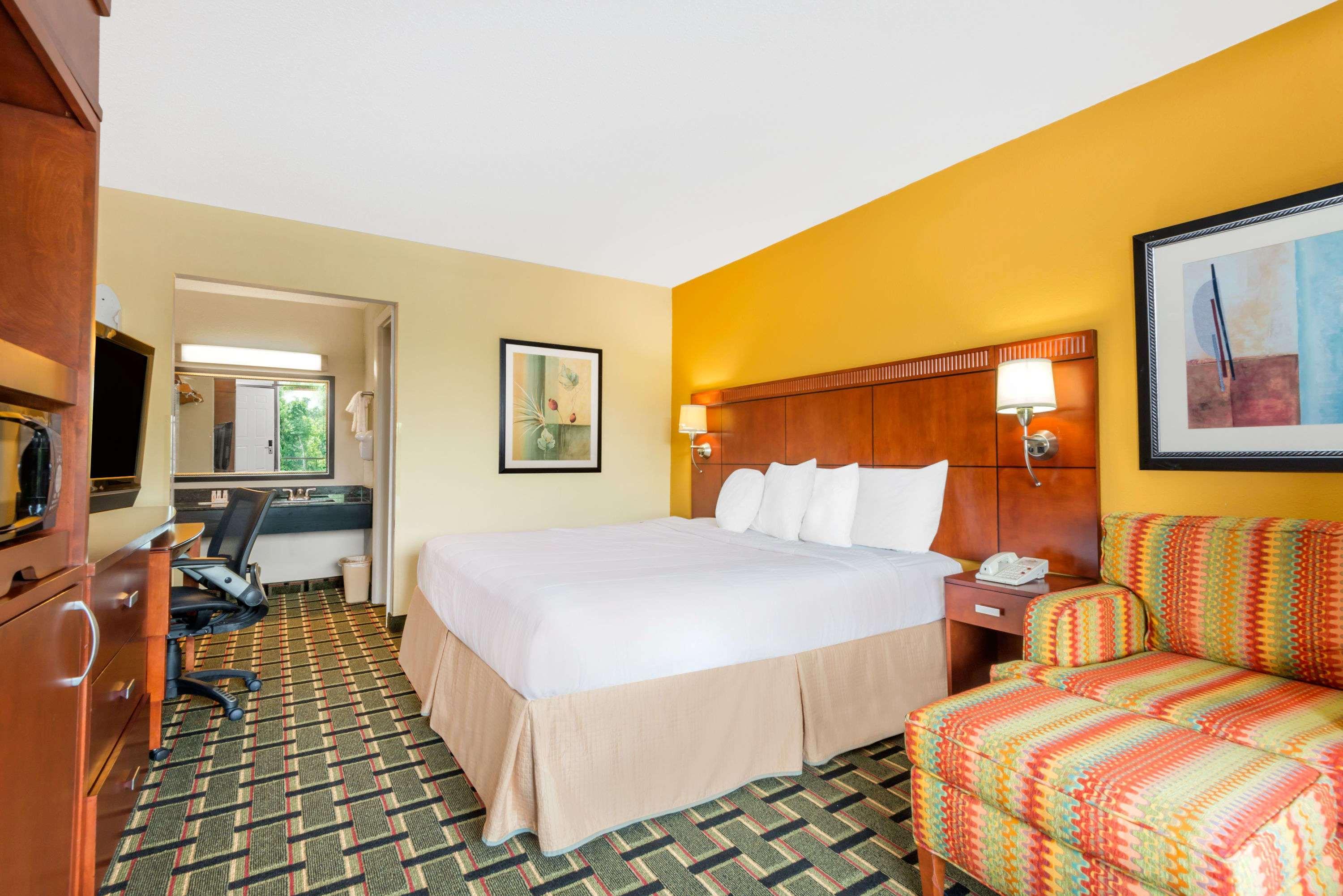 Days Inn By Wyndham Knoxville East Extérieur photo